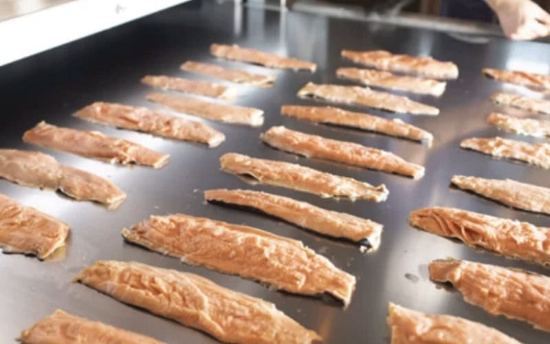 Marisco processado por máquina IQF