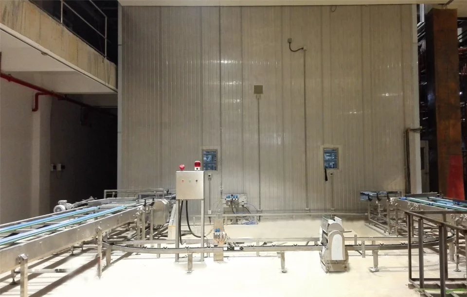 Partial Close Up Of Fermentation Equipment (1)